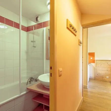 Lumineux Avec Balcon, Wi-fi & Piscine Chauffee A Plagne 1800 - Fr-1-351-173 Apartment